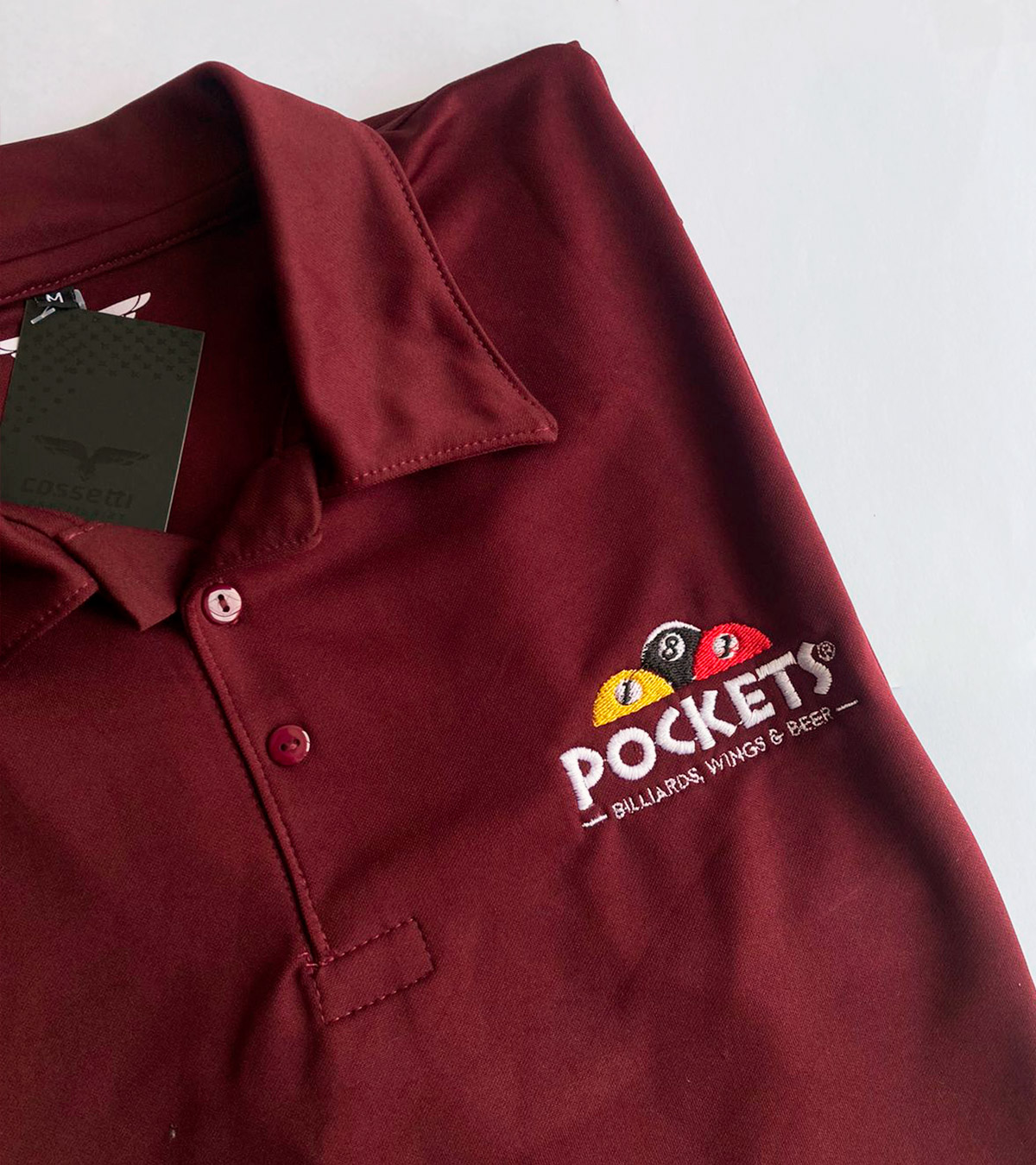 Ejemplo de playera con bordado Cossetti